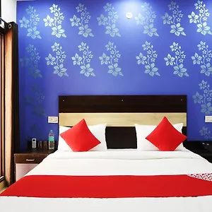 3* Hotel Oyo Flagship 42619 Diamond Key